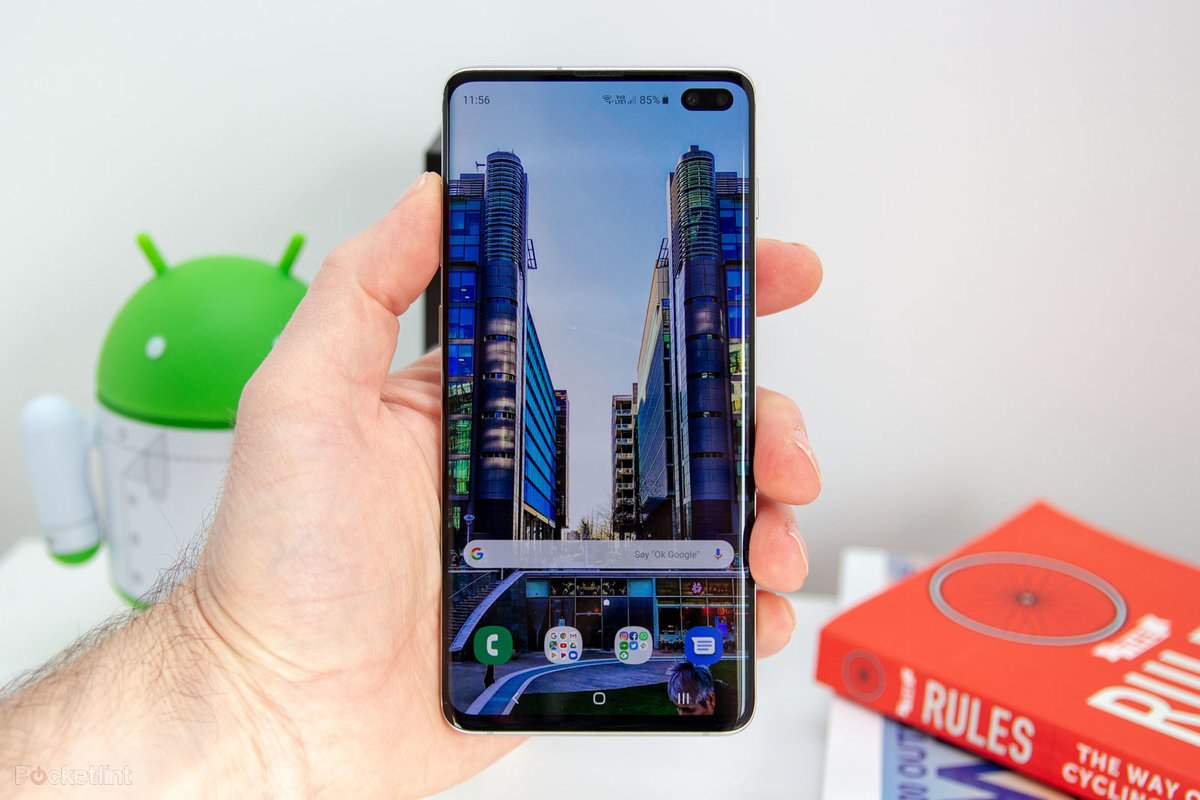 1557125541142406.jpg 147129-phones-review-review-samsung-galaxy-s10-plus-review-image1-zmvrefihpw.jpg